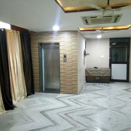 Hotel Shree Pushpak Raigarh Eksteriør billede